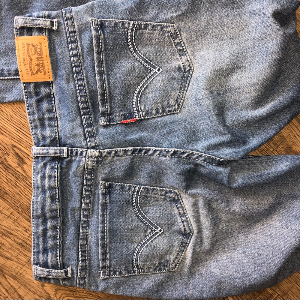 3 pairs of girls jeans Levi’s and Old Navy